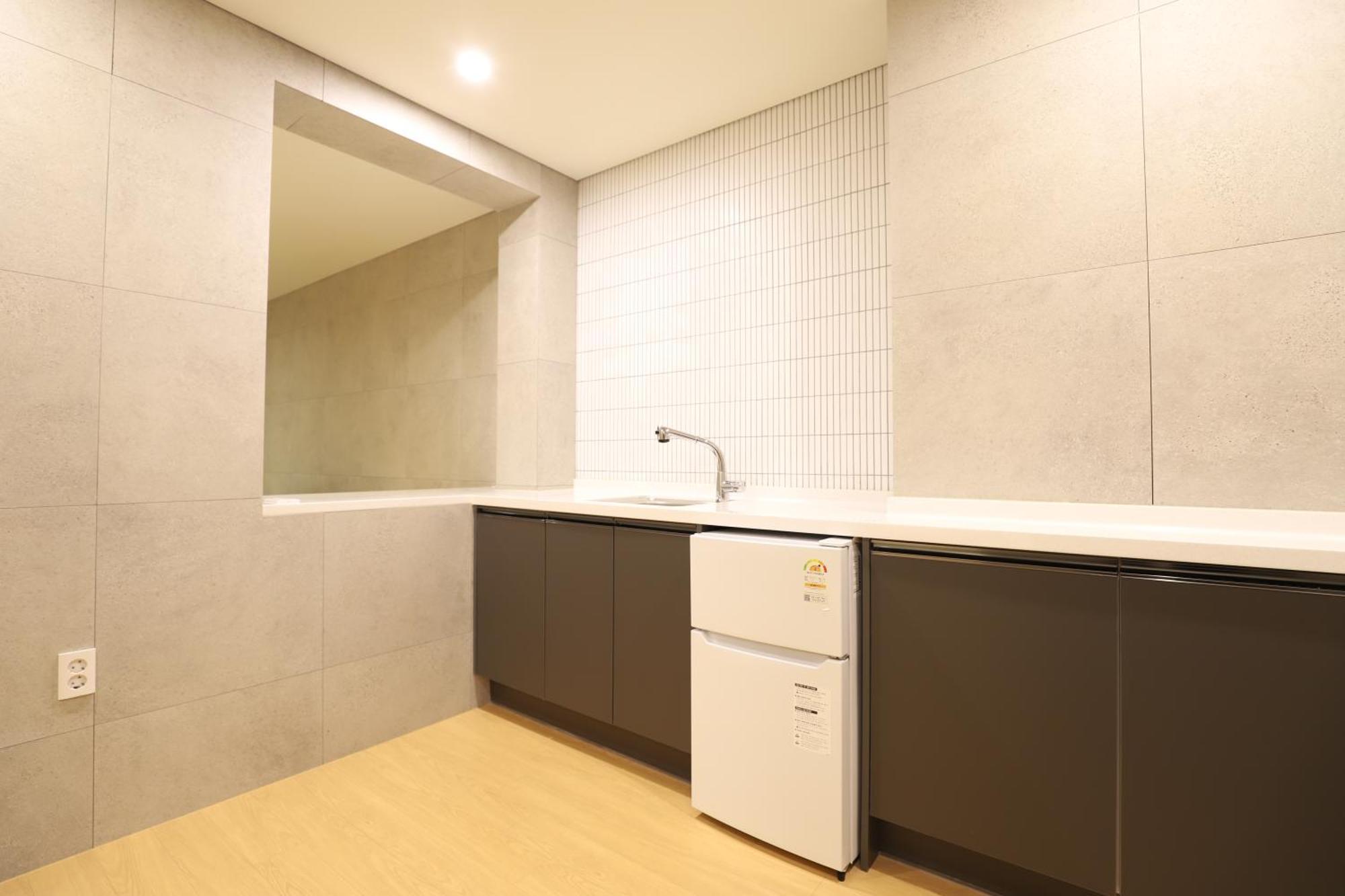 Hotel Intro 釜山広域市 エクステリア 写真