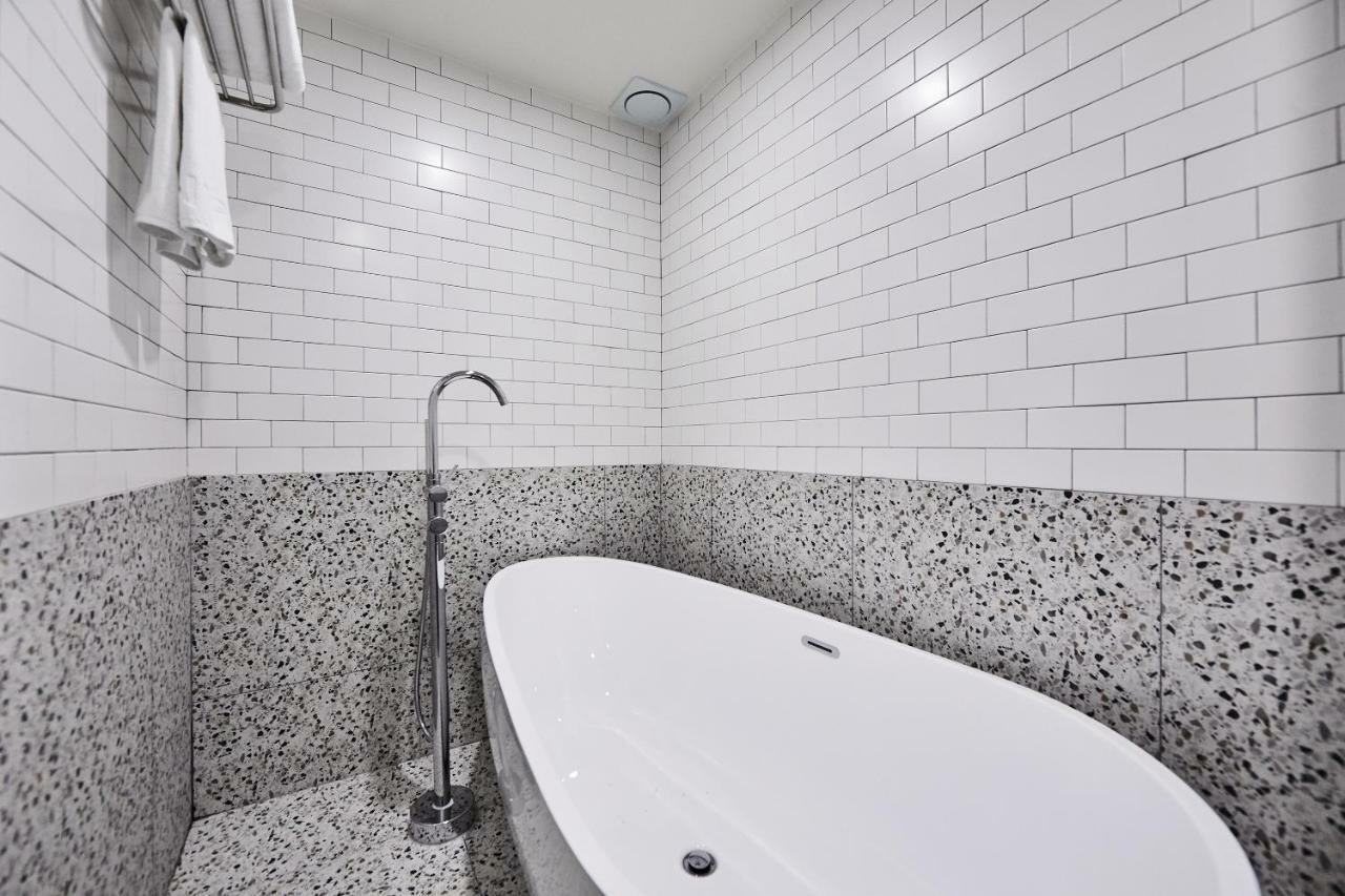 Hotel Intro 釜山広域市 エクステリア 写真